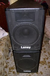 колонки Laney CT15 мощностью по 400 W